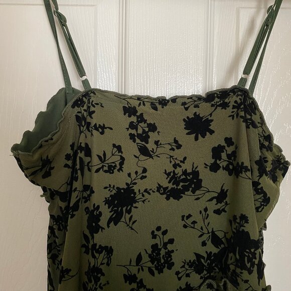 green floral lace mini dress from Cider - Picture 7 of 8